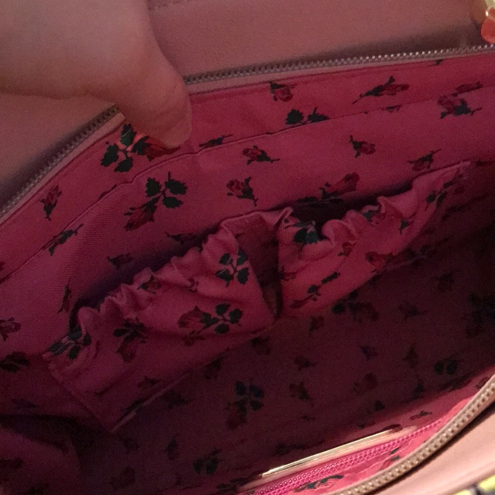Purse - Picture 10 of 14